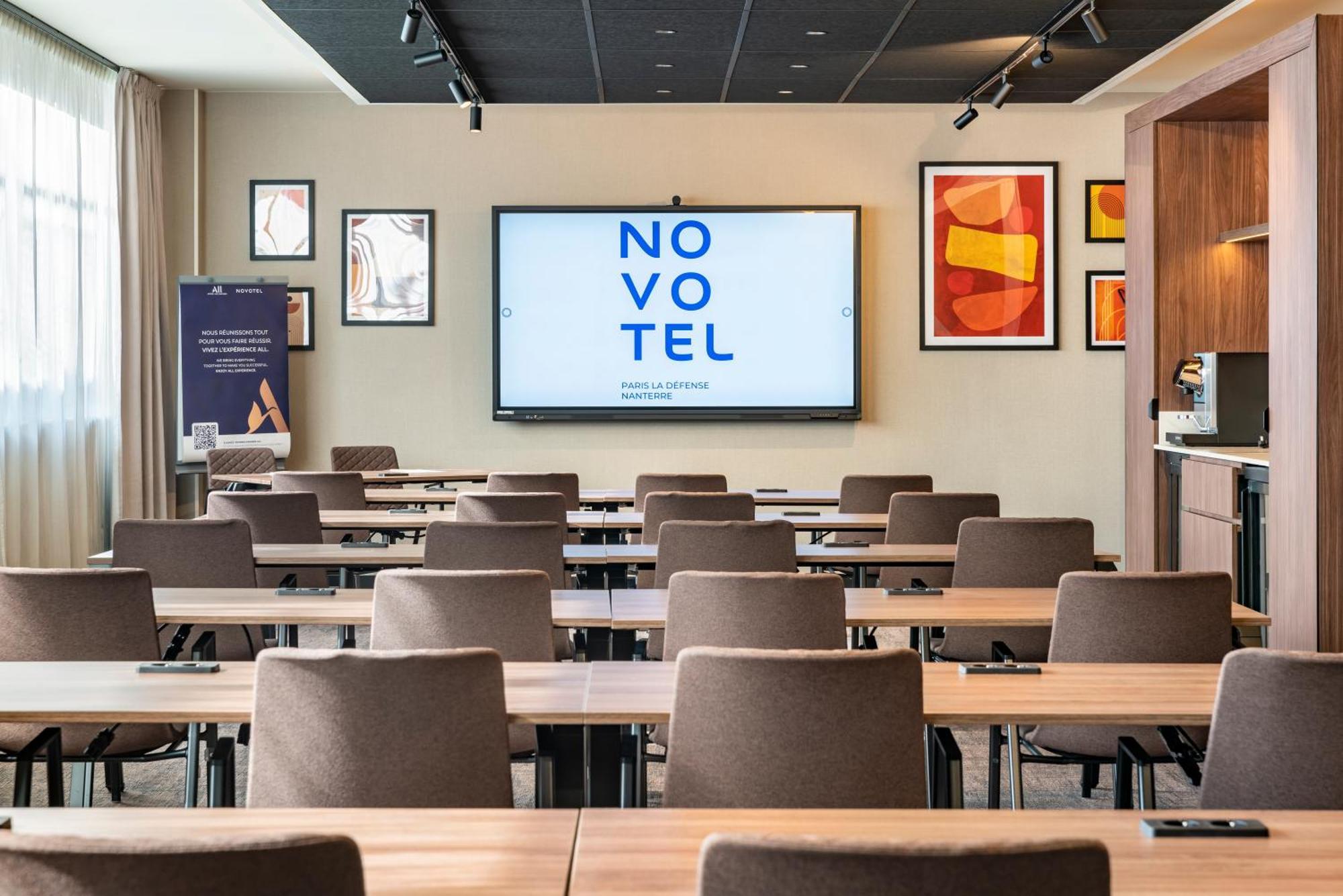 Novotel Paris La Defense Nanterre Bagian luar foto