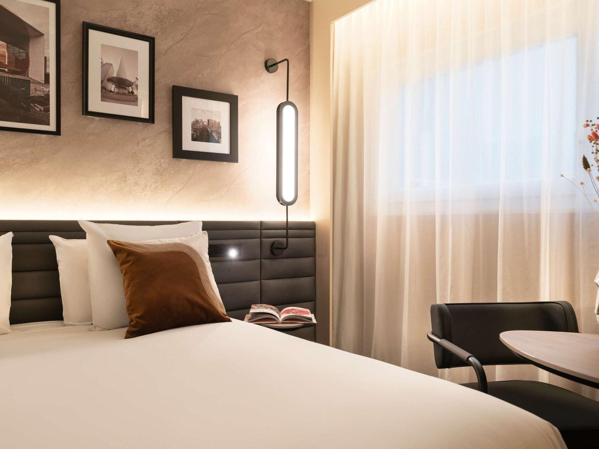 Novotel Paris La Defense Nanterre Bagian luar foto